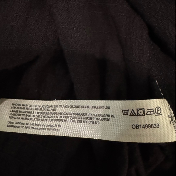 Free People Beach VIVI MINI DRESS Black Woman’s Small Beach Cover Up pockets - Picture 11 of 11